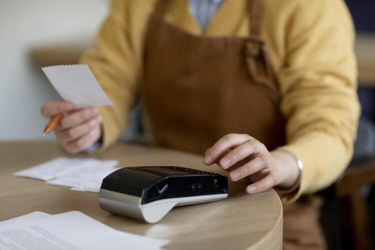 Почему всё дорожает в Казахстане и что делать